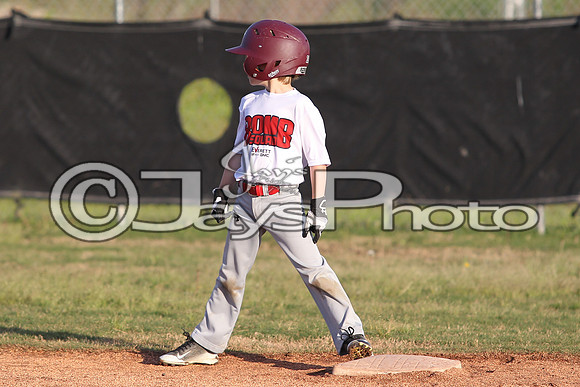 Bomb Squad vs Tigers 6-7 year old (Pitching Machine) 4-27-2015 (©Justin Manning) JWM_0197