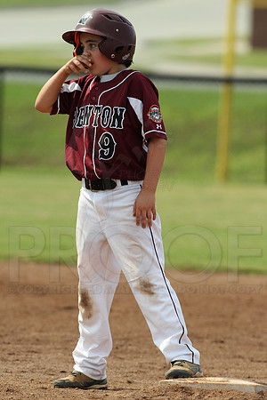 Benton-Midkiff vs. Bryant-Griffin 8 year old (Cal Ripken) 7-20-2014 (©Justin Manning) JWM_060