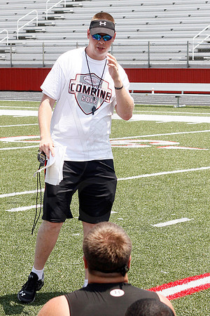ArkansasVarsity Combine 5-26-12(Justin Manning)304