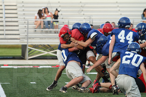 Harmony Grove Football Team Camp (Practice) 7-15-2014 (©Justin Manning) JWM_353