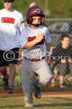 Bomb Squad vs Tigers 6-7 year old (Pitching Machine) 4-27-2015 (©Justin Manning) JWM_0212