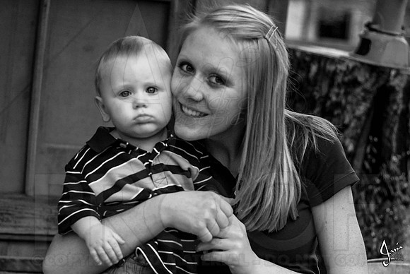 Madison & Kaleb Jacobs 7-7-12 (Justin Manning)057-2