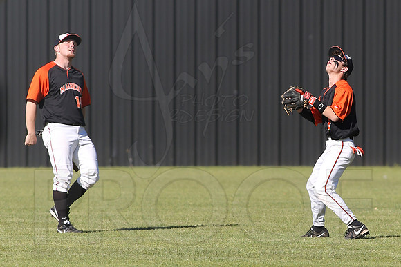 Nashville @ Malvern baseball-softball 4-12-13 JWM0139 (©Justin Manning)