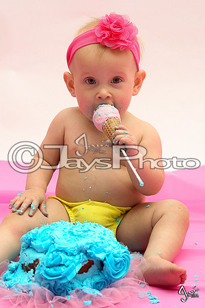 Camden's 1st Birthday pictures_0809
