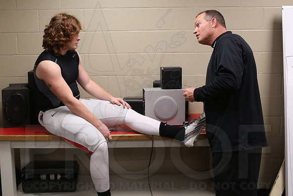 Glen Rose vs. Charleston 12-21-13 (©Justin Manning) (©Justin Manning) JWM0172 0172
