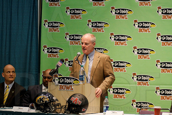 Go Daddy Press Conference (Larry the Cable Guy) & Mayor Luncheon 1-4-13 (Justin Manning)0116