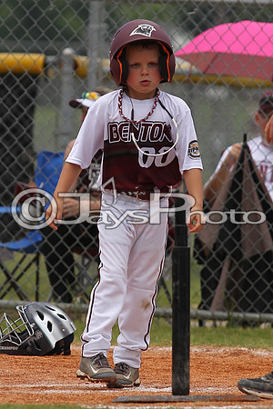 Benton (Cobb) vs. Benton 5-6 year old All-Stars 6-14-2015 (©Justin Manning) JWM_0036