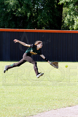 Ouachita @ Malvern Softball 5-6-2014 (© Justin Manning) JWM_0140