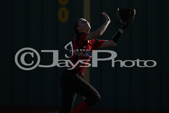 Harmony Grove @ Benton softball 4-16-2015 (©Justin Manning) JWM_0295