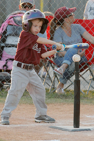 Phillies vs. Panthers 5-6 year old 5-6-2014 (© Justin Manning) JWM_0039