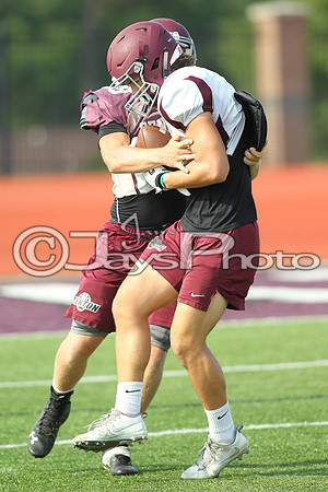 Benton Football Practice 8-4-17_JWM00109
