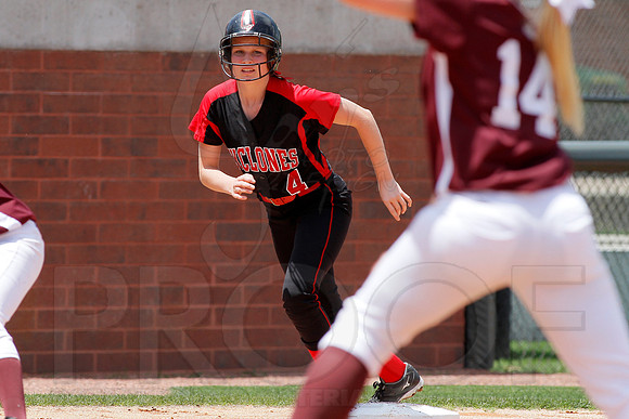6A Benton vs Russellville State Finals 5-17-13 (© Justin Manning) JWM0028