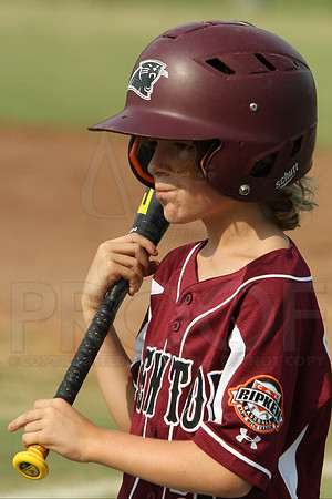 Benton-Midkiff vs. Bryant-Griffin 8 year old (Cal Ripken) 7-20-2014 (©Justin Manning) JWM_334