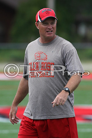 Glen Rose towel game (preseason football red-white game) 5-28-2015 (©Justin Manning) JWM_0018