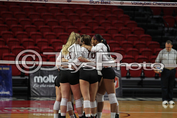 Louisiana vs. Texas State 11-18-17_JWM0026