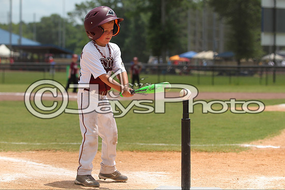 Benton (Cobb) vs. Benton (Jackson) Cal Ripken t-ball All-Stars 7-11-2015 (©Justin Manning) JWM_0166