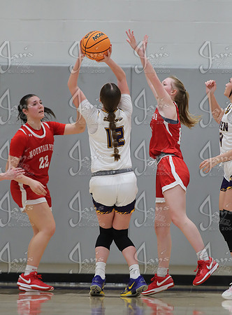 Poyen vs. Mountain Pine (AAA 2A-4 Regional Semifinal) 2-28-25_JWM_0232