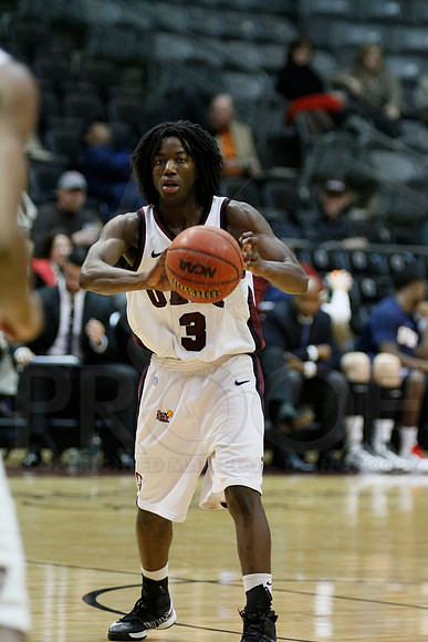 FAU @ UALR 1-24-13 (Justin Manning)0290