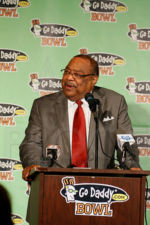 Go Daddy Press Conference & Reception 1-2-12 (Justin Manning)0058
