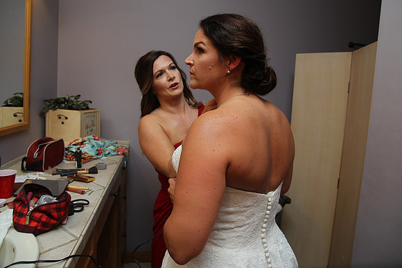 Kerri & Danny Arballo 11-4-17_JWM0133