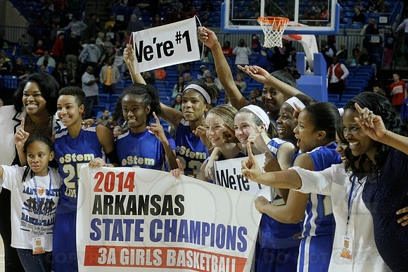 3A Girls State Finals-Harding Academy vs. eStem 3-14-2014 (© Justin Manning) JWM_0272