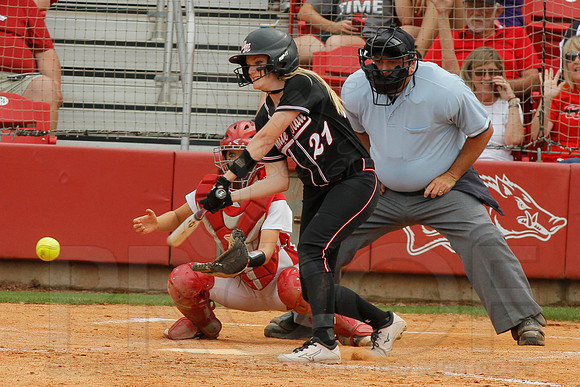 5A State Softball Finals Vilonia vs. White Hall 5-23-2014 (© Justin Manning) JWM_0351