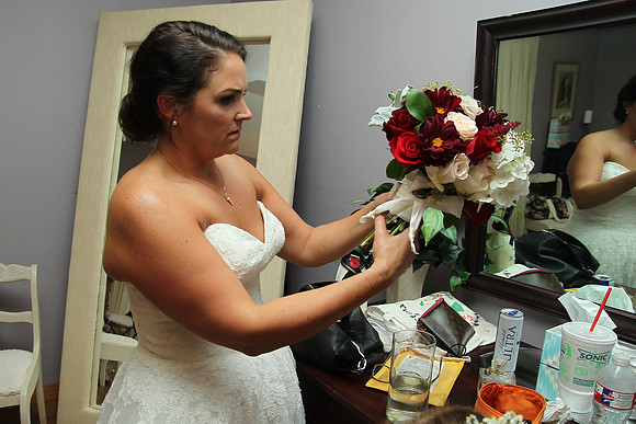 Kerri & Danny Arballo 11-4-17_JWM0164