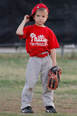 Phillies vs. Panthers 5-6 year old 5-6-2014 (© Justin Manning) JWM_0138
