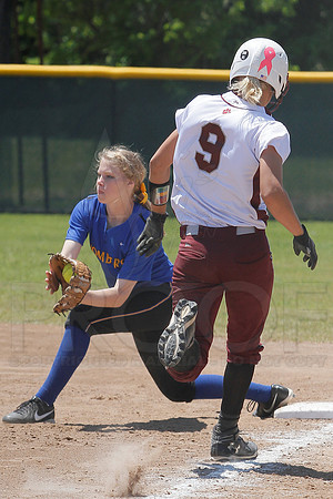 Benton vs. Mountain Home 6A State Softball Playoffs 5-11-13 (© Justin Manning) JWM0248