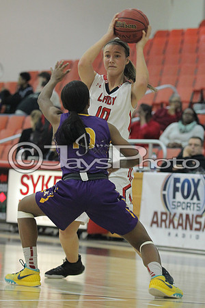 Mayflower @ Harmony Grove Sr. Girls 1-26-2016 (©Justin Manning) JWM_(0145
