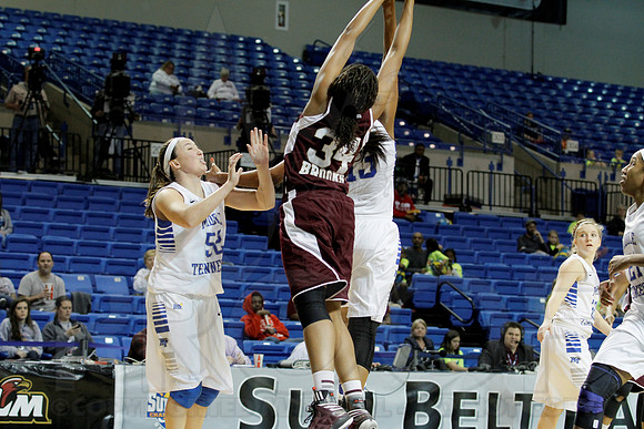 Middle Tennessee vs ULM  Women's 3-9-13 JWM0147 (©Justin Manning)