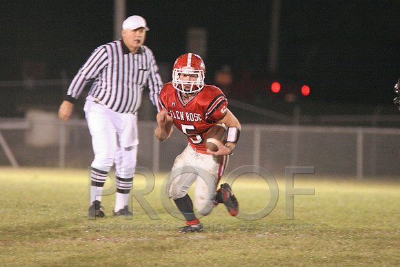 Jr. RB Dylan Ray Running the ball1.JPG