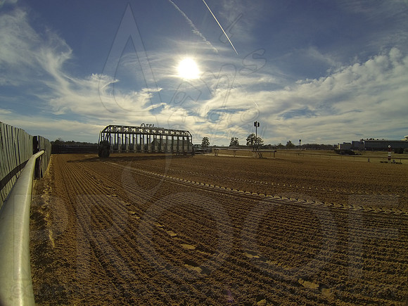 Oaklawn Park (Scenery) 1-26-14 (©Justin Manning) JWM_0360