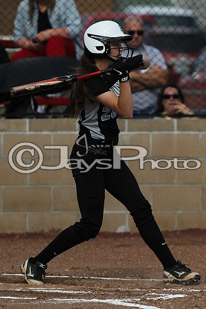 Bauxite @ Harmony Grove softball 4-21-2015 (©Justin Manning) JWM_0053