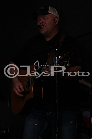 Midnight Hurricanes (Bubba Brew's) 4-26-2015 (©Justin Manning) JWM_0068