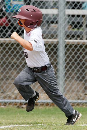 Benton vs. Lonoke 5-6 year old All Stars 6-27-2014 (©Justin Manning) JWM_022