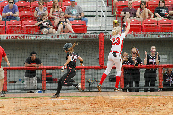 5A State Softball Finals Vilonia vs. White Hall 5-23-2014 (© Justin Manning) JWM_0334