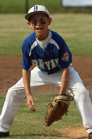 Benton-Midkiff vs. Bryant-Griffin 8 year old (Cal Ripken) 7-20-2014 (©Justin Manning) JWM_344