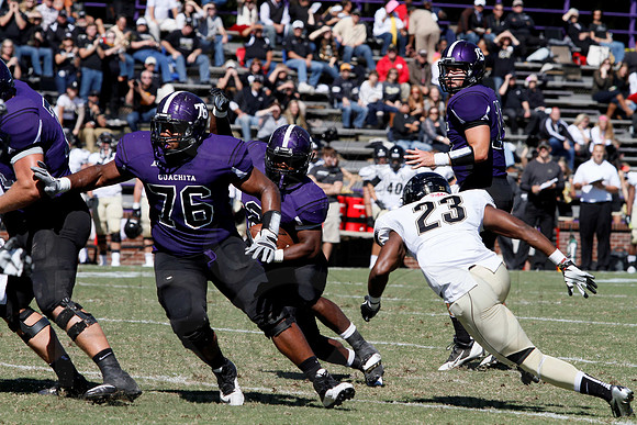 Harding @ OBU 10-19-13 (© Justin Manning) JWM0170