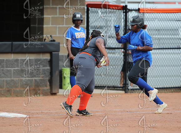 Estem @ Malvern (SENIOR NIGHT) 5-5-25_JWM_0621