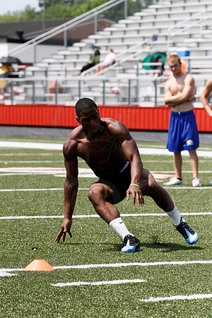 ArkansasVarsity Combine 5-26-12(Justin Manning)058