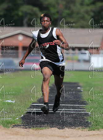2A Region 8 District Track Meet 4-28-25_JWM_0634