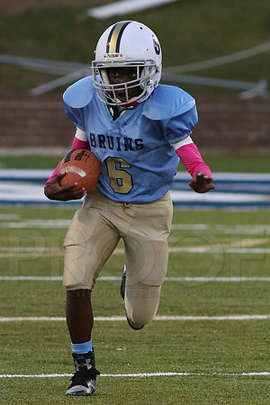 Catholic @ Pulaski Academy (Peewee) 10-14-2014 (©Justin Manning) JWM_0069