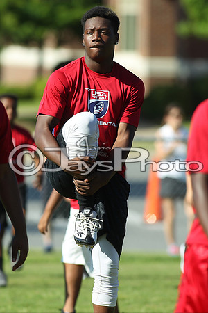 Tyrell Johnson Football Camp 6-10-17_JWM00020