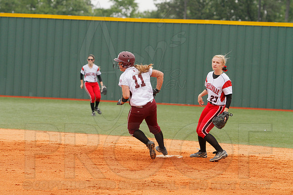 Benton vs. Russellville State Simi-Finals 5-17-2014 (© Justin Manning) JWM_0154