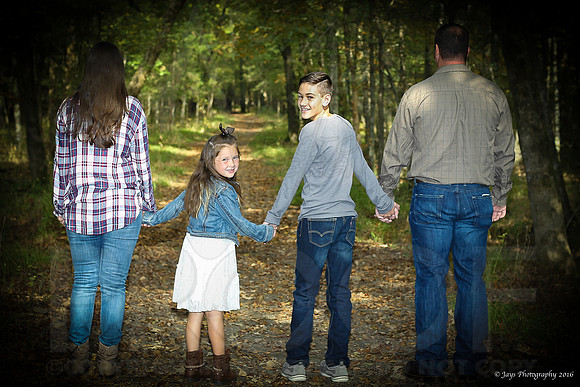 Dougan Family 10-16-16_JWM_0009-3