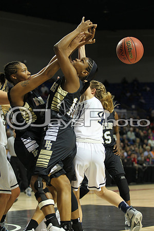 Pulaski Academy vs. Hot Springs 5A Girls State Finals 3-14-2015 (©Justin Manning) JWM_263