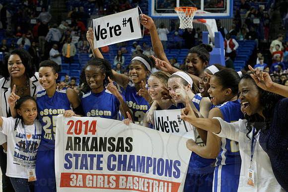 3A Girls State Finals-Harding Academy vs. eStem 3-14-2014 (© Justin Manning) JWM_0271