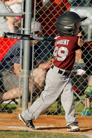 Panthers @ Mets 5-6 year old baseball 4-22-2014 (© Justin Manning) JWM_0046
