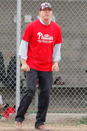 Phillies vs. Razorbacks 5-6 year old baseball 4-3-2014 (© Justin Manning) JWM_0272